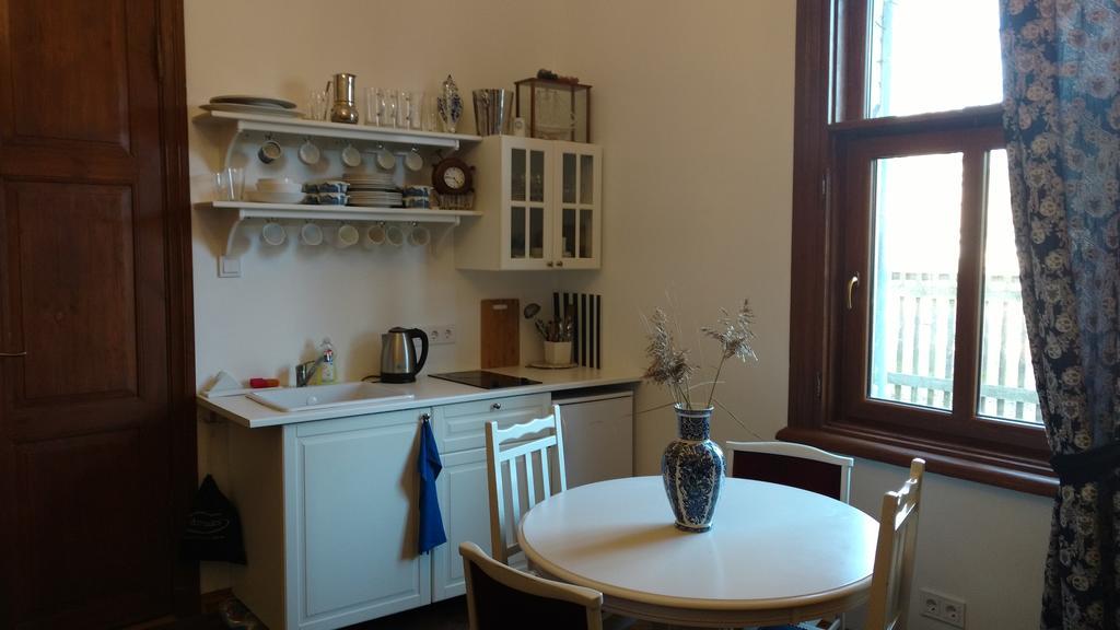 Villa Apartments By The Sea لييبايا المظهر الخارجي الصورة