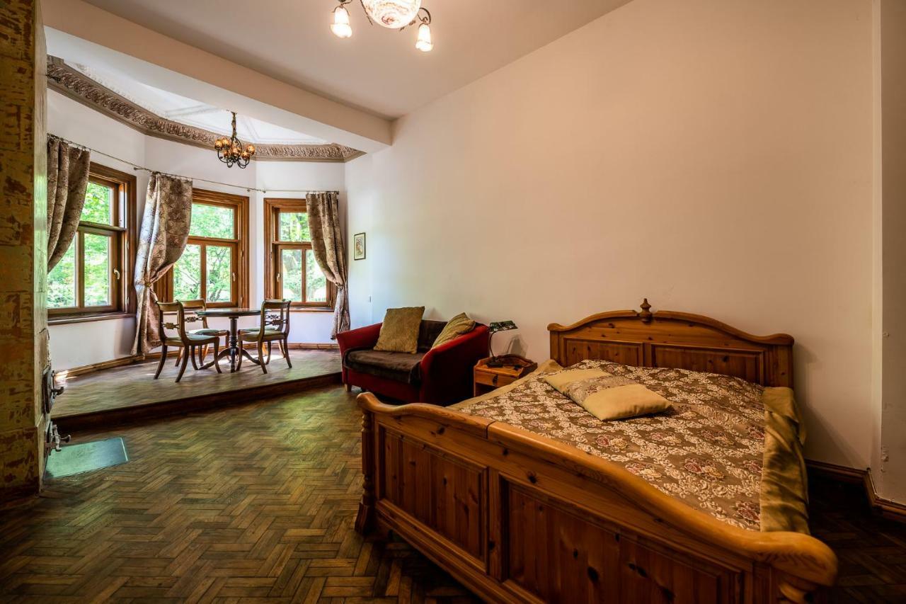 Villa Apartments By The Sea لييبايا المظهر الخارجي الصورة